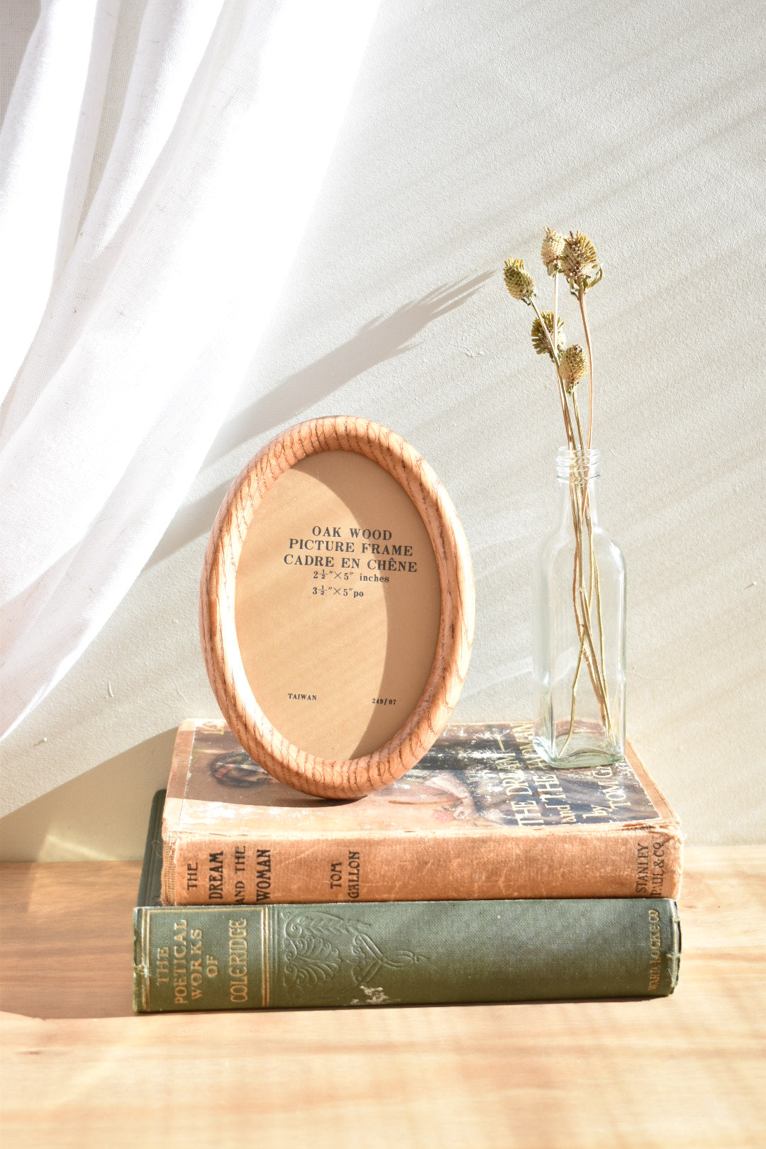 small oval wooden frame - custom pet portrait (2)
