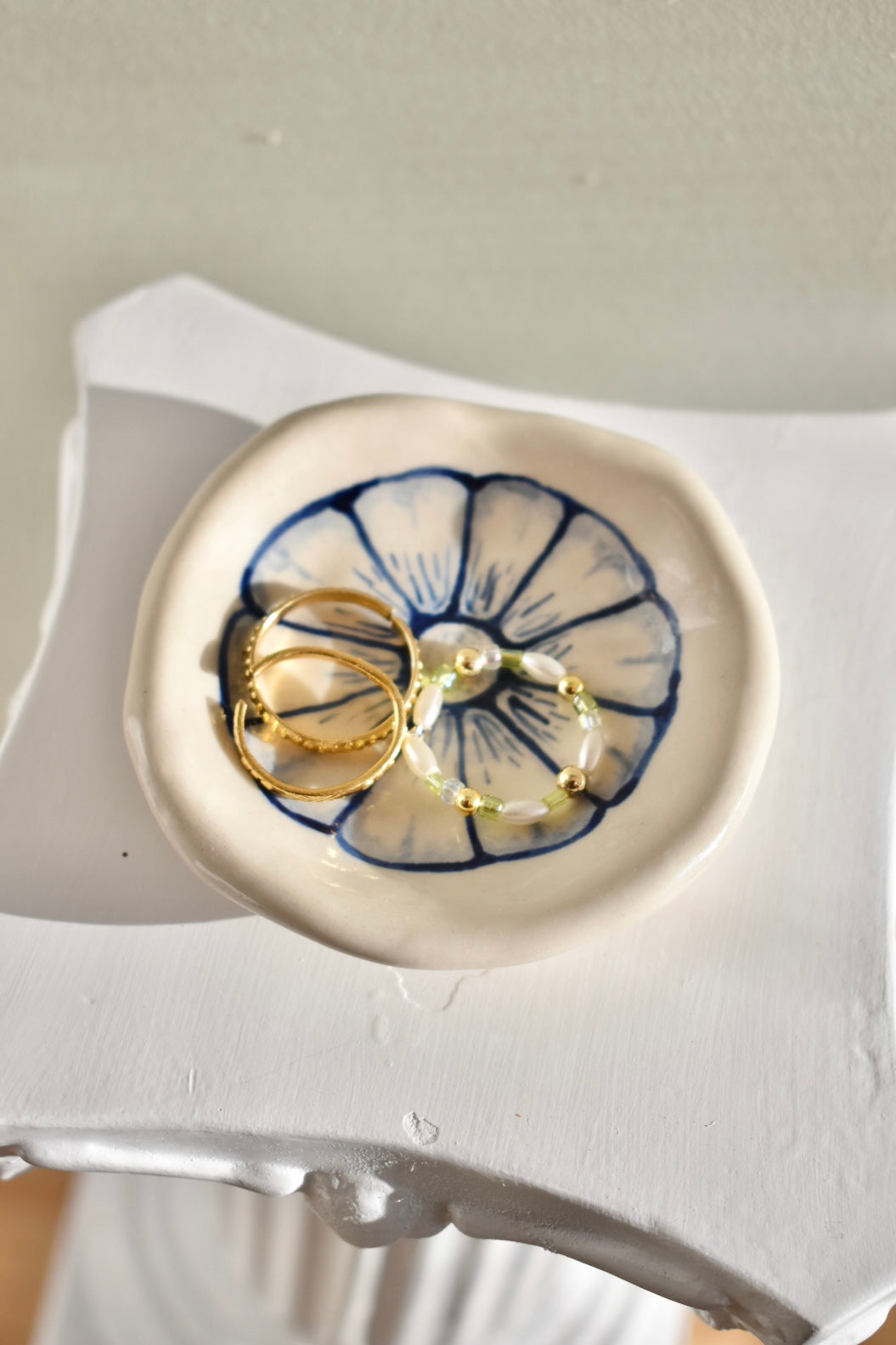 ceramic blue flower trinket dish/wall hanging