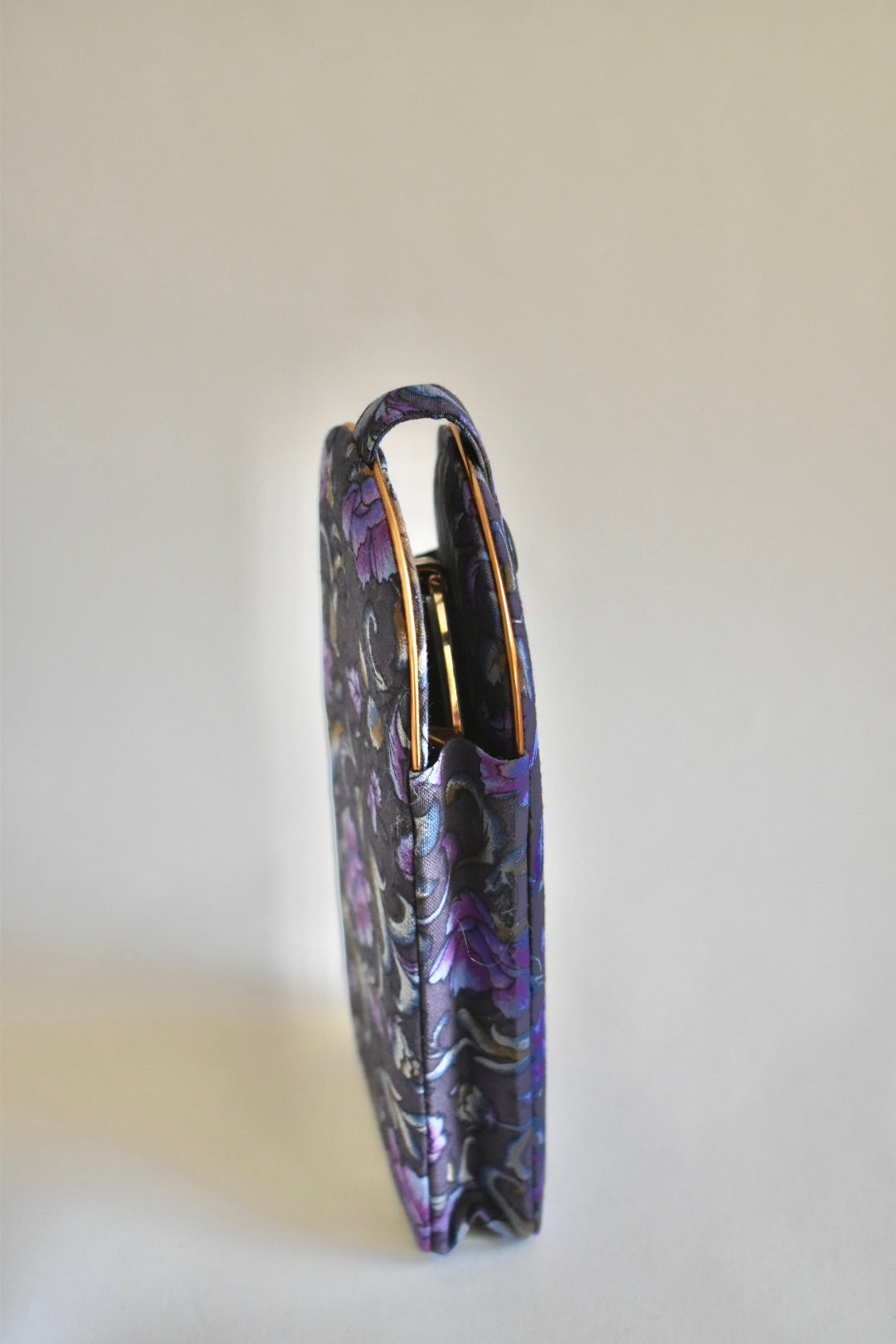 purple paisley glasses pouch
