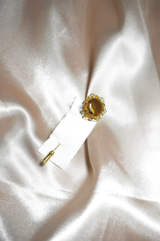 tigers eye bar pin