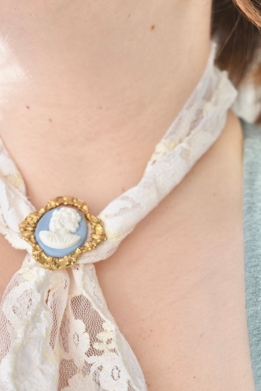 blue cameo scarf clip