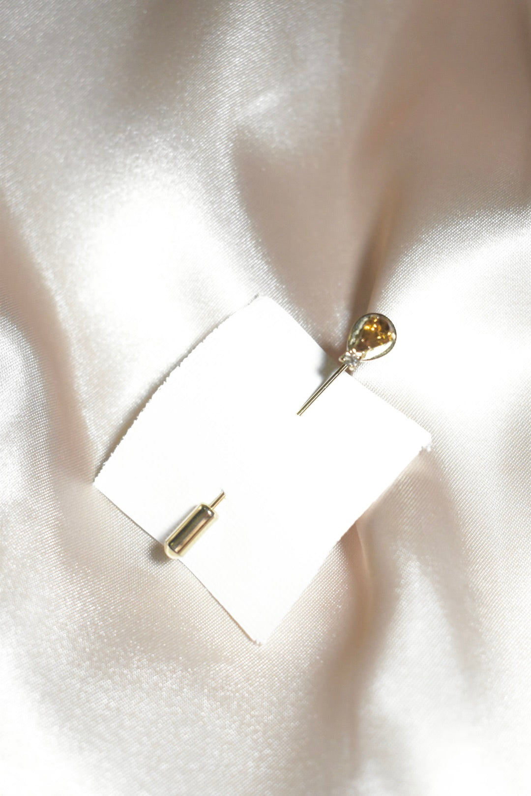 golden gemstone bar pin