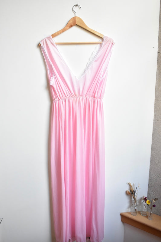 pink nylon slip dress• S