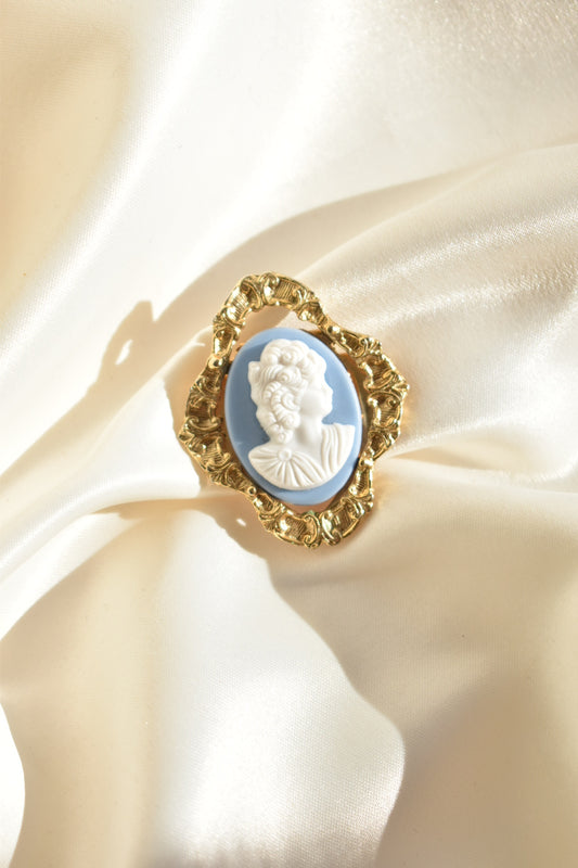 blue cameo scarf clip